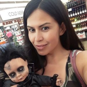 Meet your Posher, Baleria